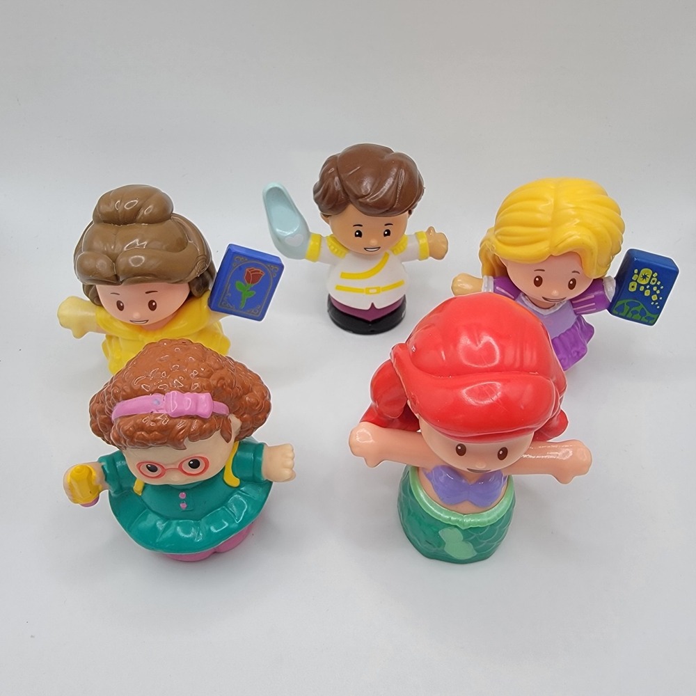 Fisher Price Little People Lot Of 5 Figures Student  Belle Ariel